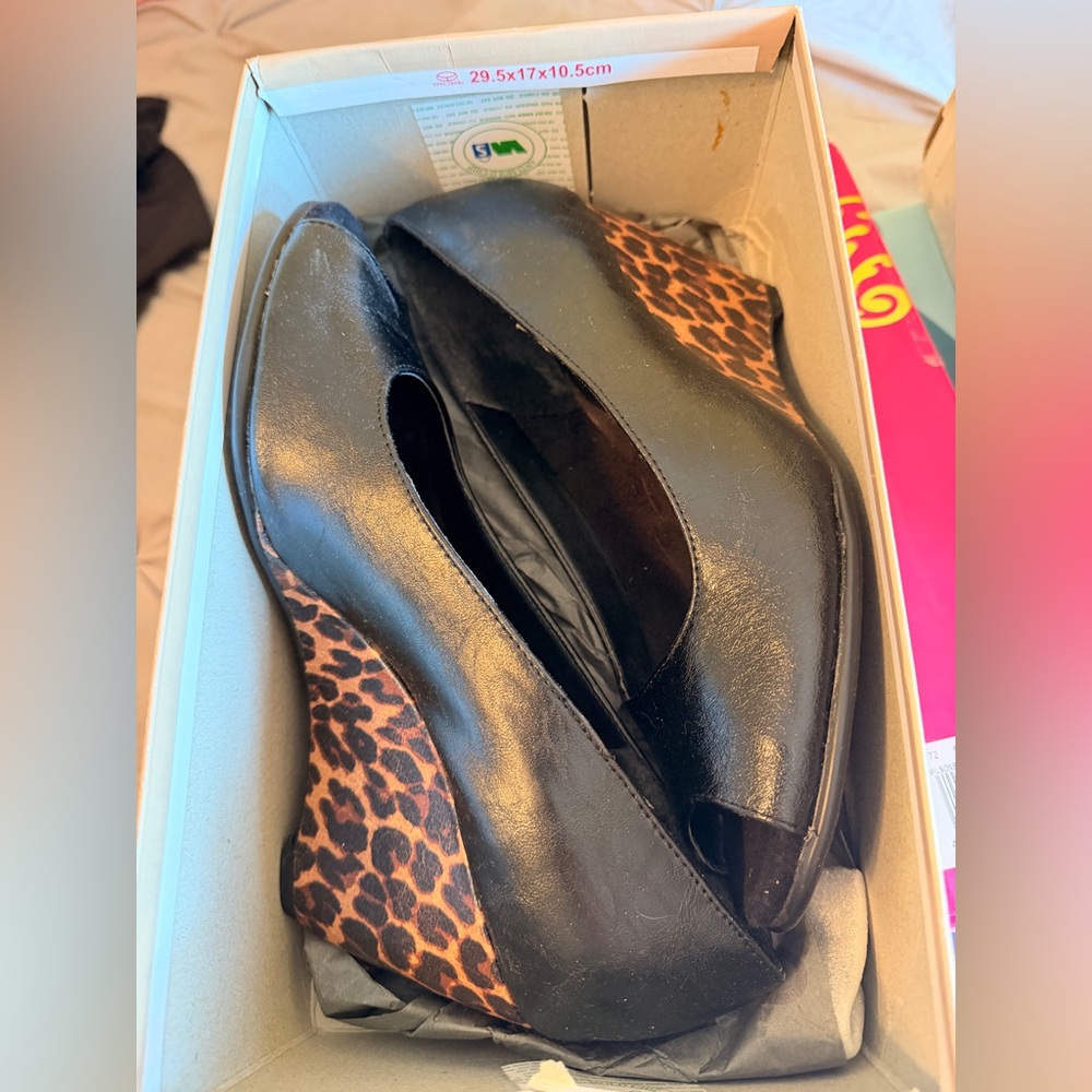 A2 By Aerosoles Black Wedge Pumps with Leopard-Print Heel